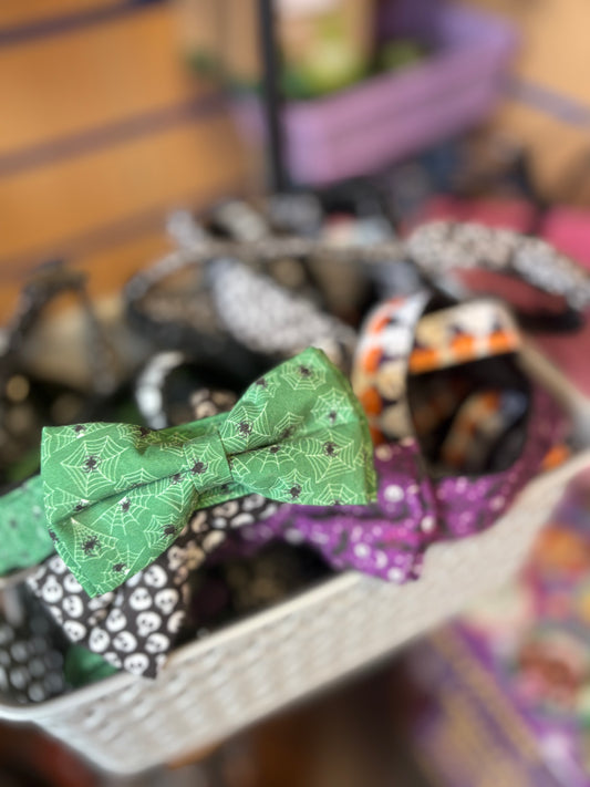 Halloween dog collar